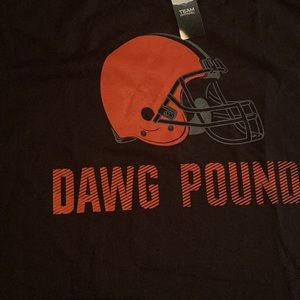 Cleveland browns shirt xl with tags